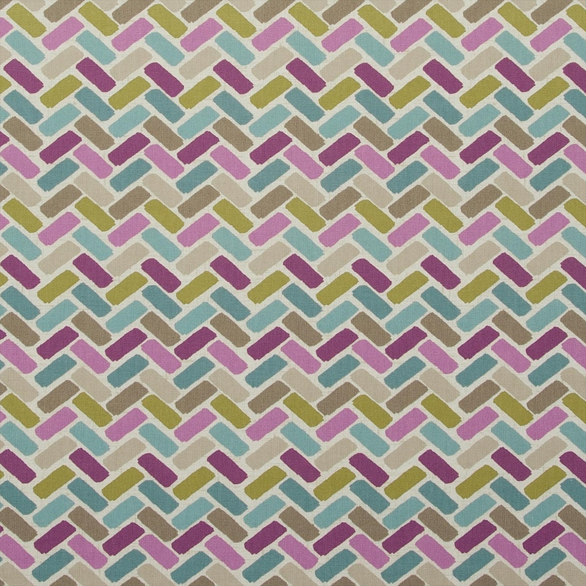 Maya Heather F0746-02