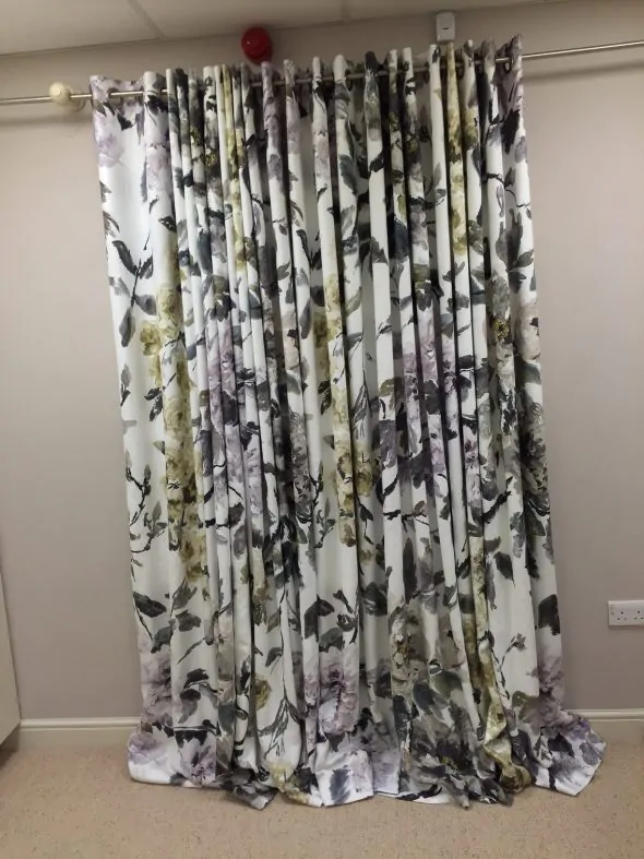 Designers-Guild-Eyelet-Curtains-Shanghai-Garden