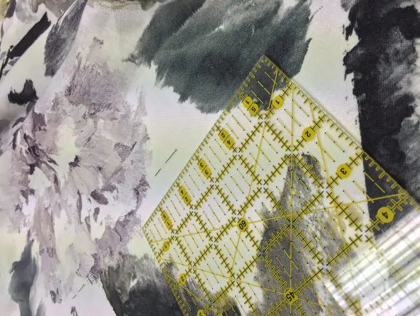 Designers-Guild-Shanghai-Garden-fabric-FDG2295-03