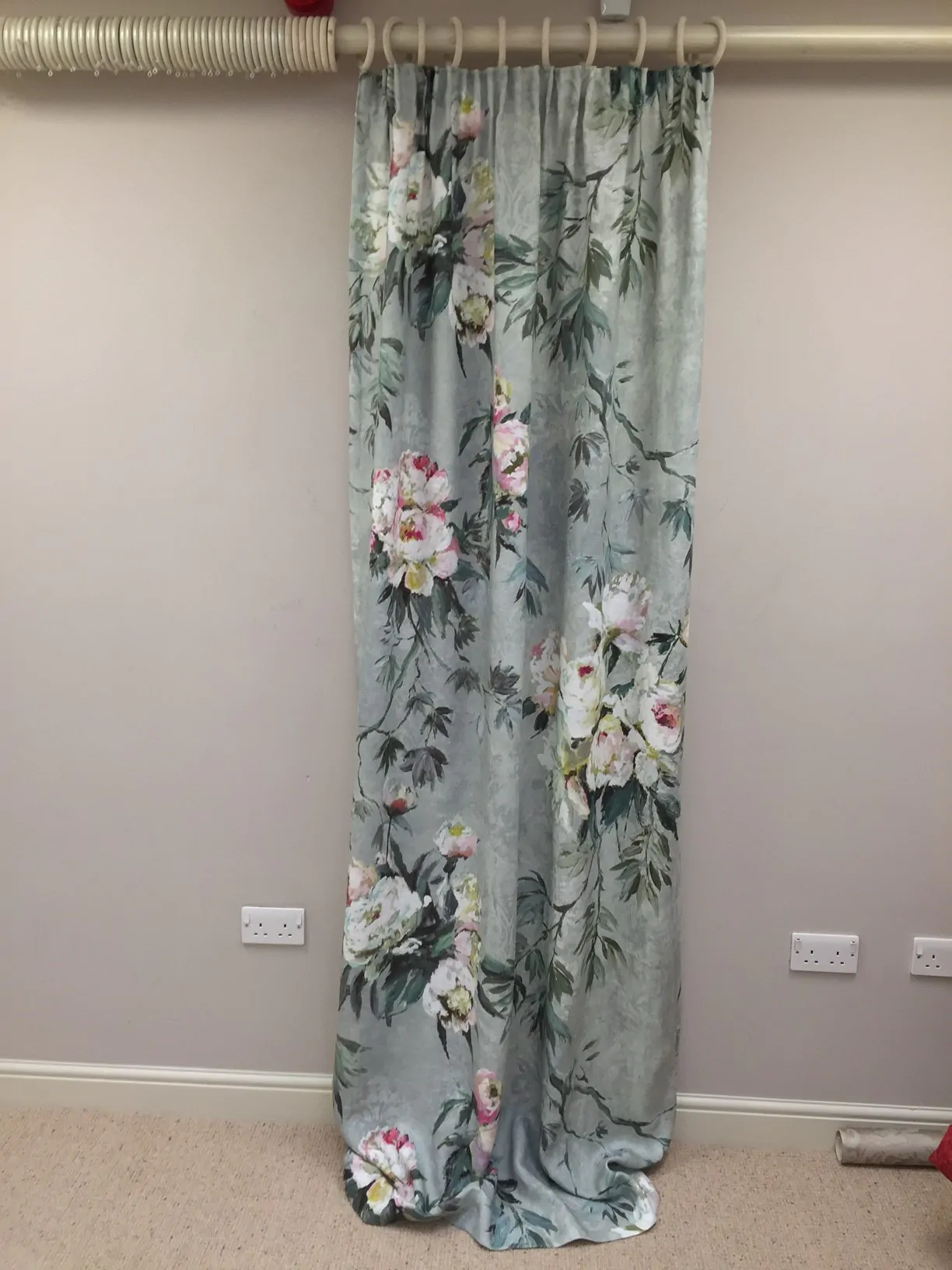 designers-guild-curtain-floreale-grande-zinc