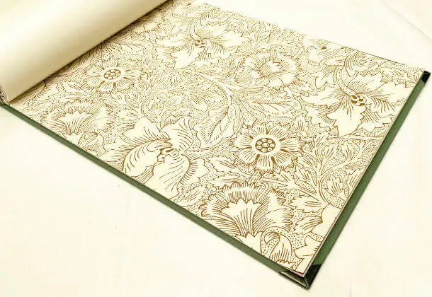 Poppy Poppy Chocolate Wallpaper Queens Square Morris And Co
