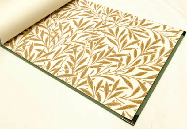 Willow Cream Brown Wallpaper Queens Square Morris And Co