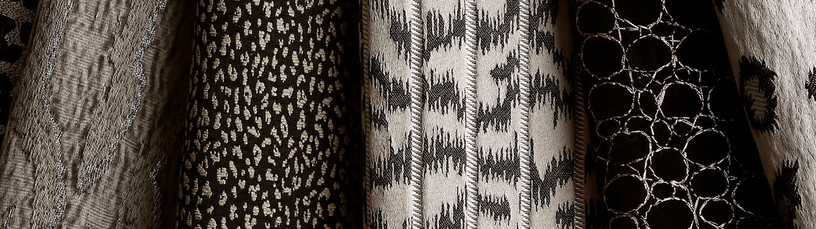 Living room with Sika animal print fabric by Kai on an accent chair