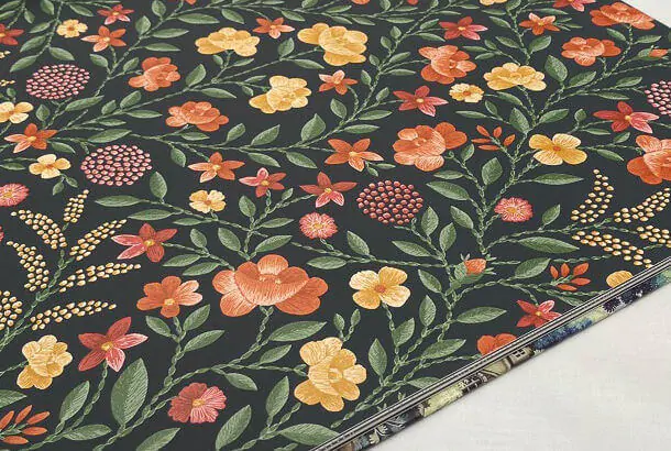 Court Embroidery-Wallpaper-Historic-Royal-Palaces-Great Masters-Cole-&-Son-118-13031