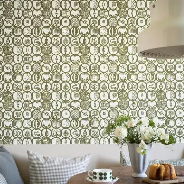 Fruktlada Wallpaper by Stig Lindberg from Borastapeter