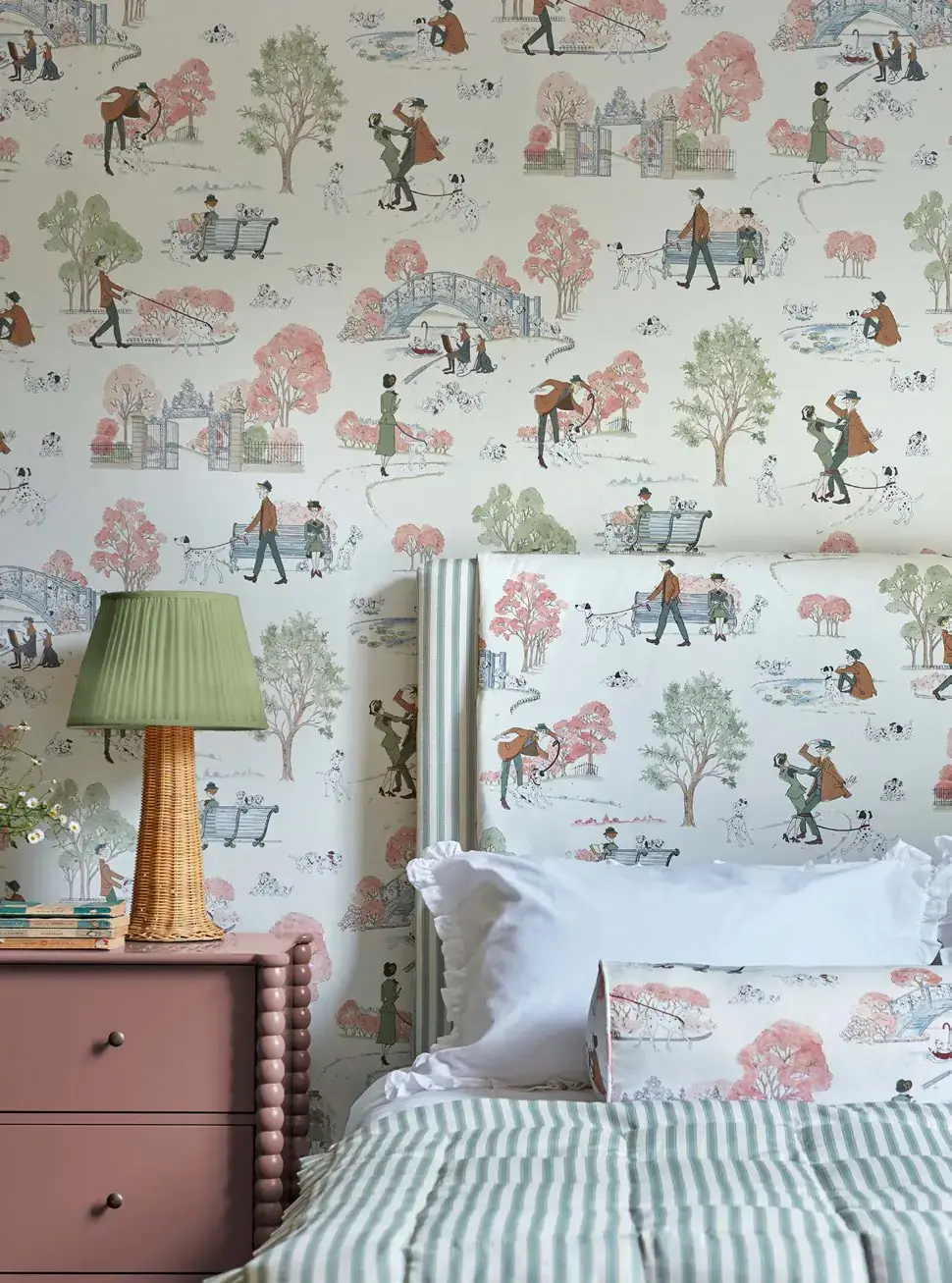 Sanderson 101 Dalmatians Wallpaper
