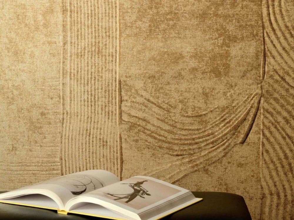 Élitis Palimpseste wallpaper with textured relief and tactile depth – RM 1092 11