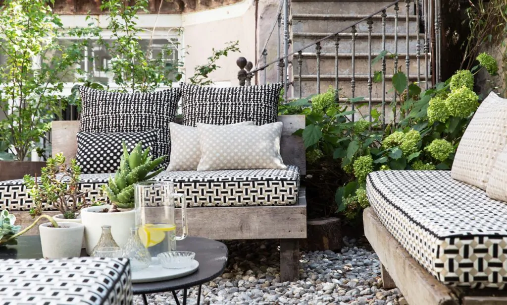 elitis-luxury-outdoor-fabrics