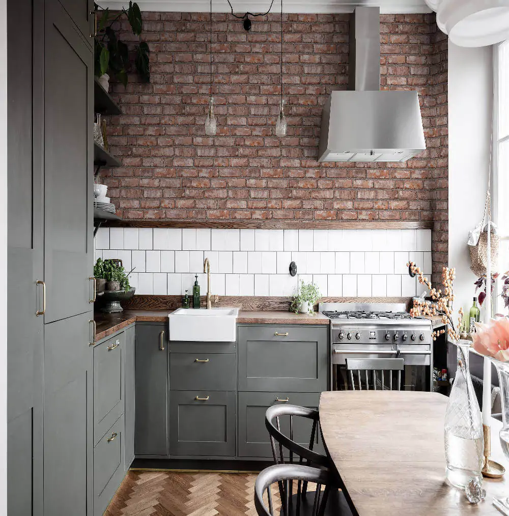 Scandi Wallpaper Original Brick by Borastapeter