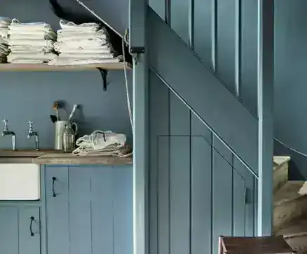 Paints Banner
